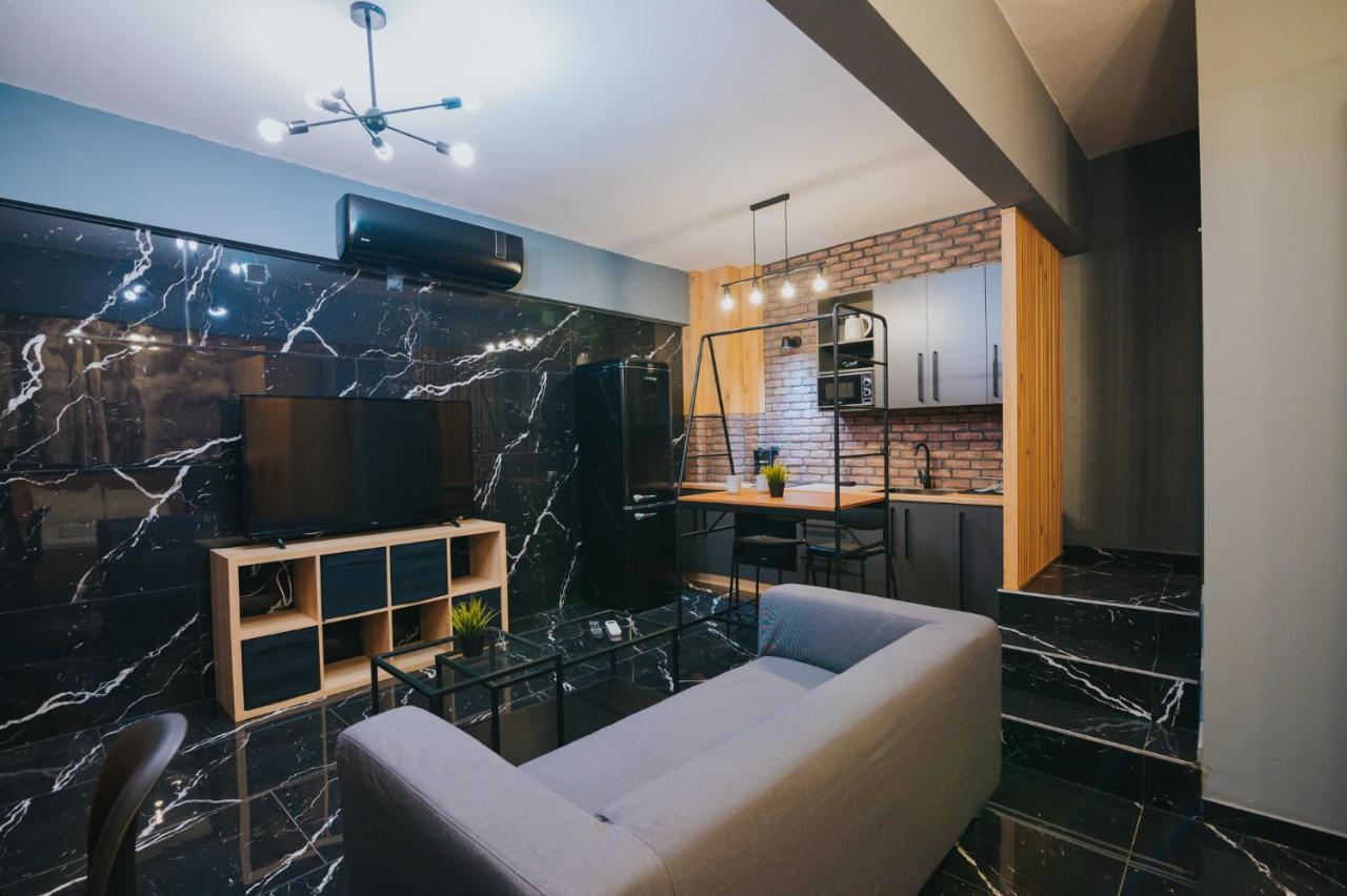 New Modern Ground Floor Apartment By The Sea 테살로니키 외부 사진